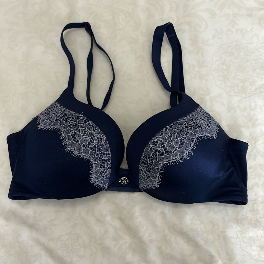 Victoria’s Secret bra